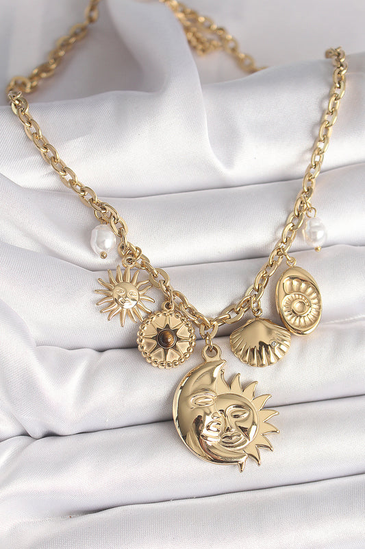 BKO9913 - 316L Çelik Gold Renk Ay Güneş Figür Deniz Kabuğu Detay Kadın Kolye