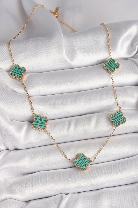 BKO9925 - 316L Çelik Gold Renk Zincir Yeşil Yonca Model Kadın Kolye