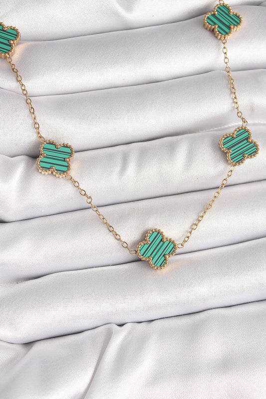 BKO9925 - 316L Çelik Gold Renk Zincir Yeşil Yonca Model Kadın Kolye