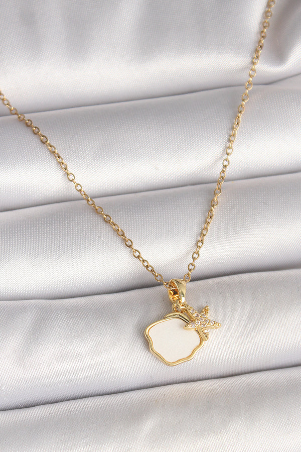 BKO9970 - 316L Çelik Gold Renk Zincir Sallantı Beyaz Mineli Deniz Kabuğu Zirkon Taşlı Deniz Yıldızı Figür Kadın Kolye