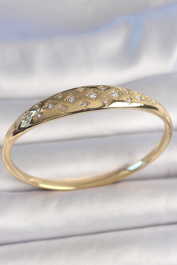 BB6922 - Pirinç Gold Renk Zirkon Taşlı Yıldız İşlemeli Kadın Kelepçe