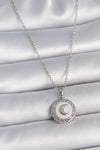 BKO10034 - 316L Çelik Gümüş Renk Zincir Beyaz Mineli Hilal İşlemeli Madalyon Model Kadın Kolye
