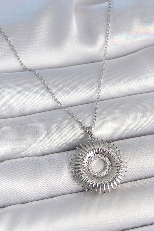 BKO10046 - 316L Çelik Gümüş Renk Zincir Zirkon Taşlı Nova Yıldız Model Kadın Kolye