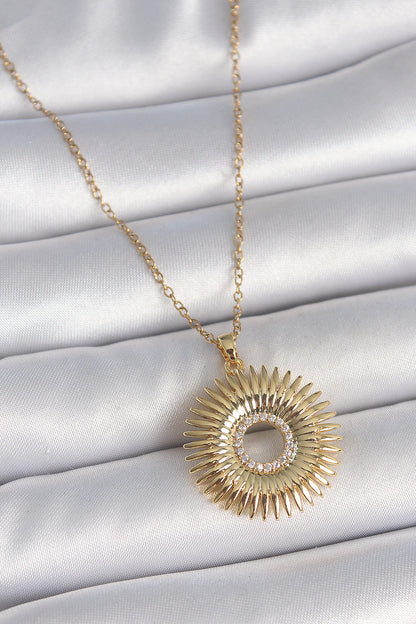 316L Çelik Gold Renk Zincir Zirkon Taşlı Nova Yıldız Model Kadın Kolye - BKO10047