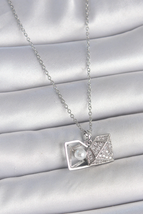 BKO10048 - 316L Çelik Gümüş Renk Zincir Zirkon Taşlı İncili Açılır Elmas Model Kadın Kolye