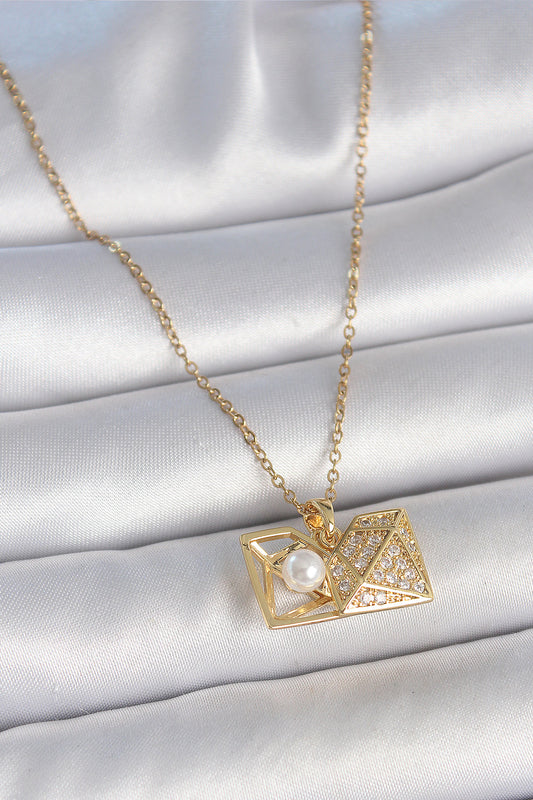 316L Çelik Gold Renk Zincir Zirkon Taşlı Açılır İncili Elmas Model Kadın Kolye - BKO10049