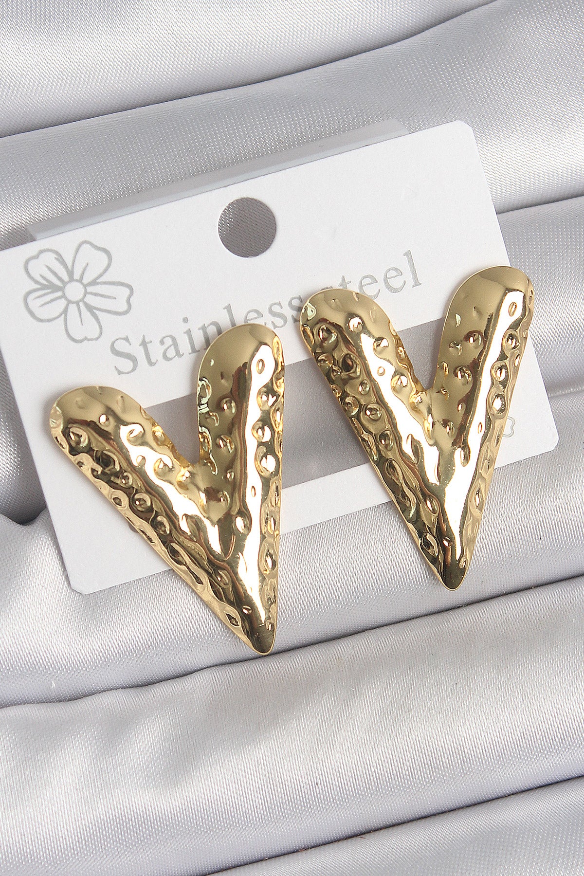 316 Çelik Gold Renk İşlemeli Kalp Model Kadın Küpe - BKP10523