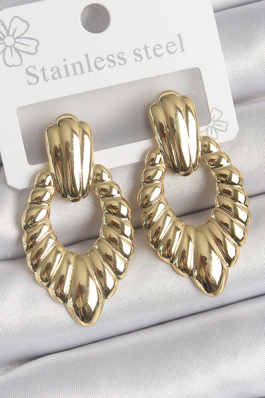 316 Çelik Gold Renk İşlemeli Motiif Model Kadın Küpe - BKP10528
