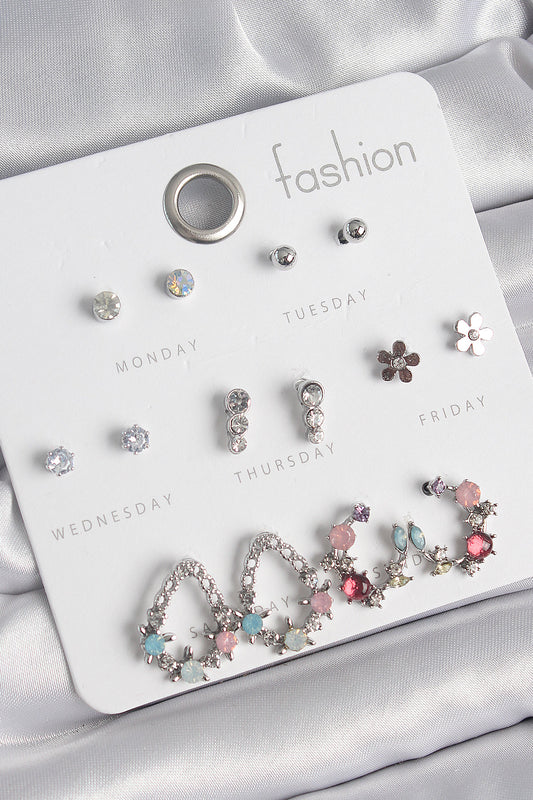 BKP10549 - Pirinç Gümüş Renk Zirkon Taşlı Damla Model Çiçek Detay 7 Çift Kadın Küpe Seti