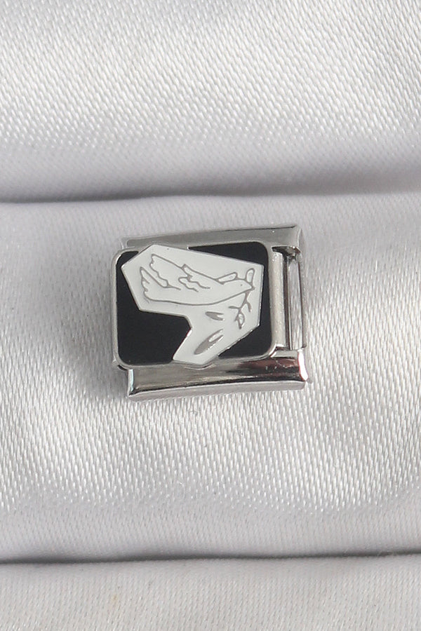 BC1389 - 316L Çelik Gümüş Renk Siyah Beyaz Kuş İşlemeli Nomination Charm