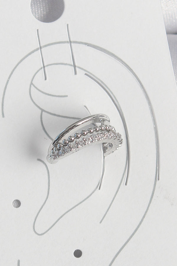 BKP10554 - Pirinç Gümüş Renk Zirkon Taşlı 3'Lü Sıralı Kadın Kıkırdak Küpe