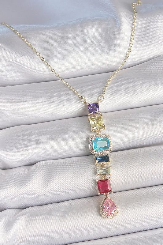 BKO10225 - Gold Karışık Renk Zirkon Taşlı Y Pirinç Kolye