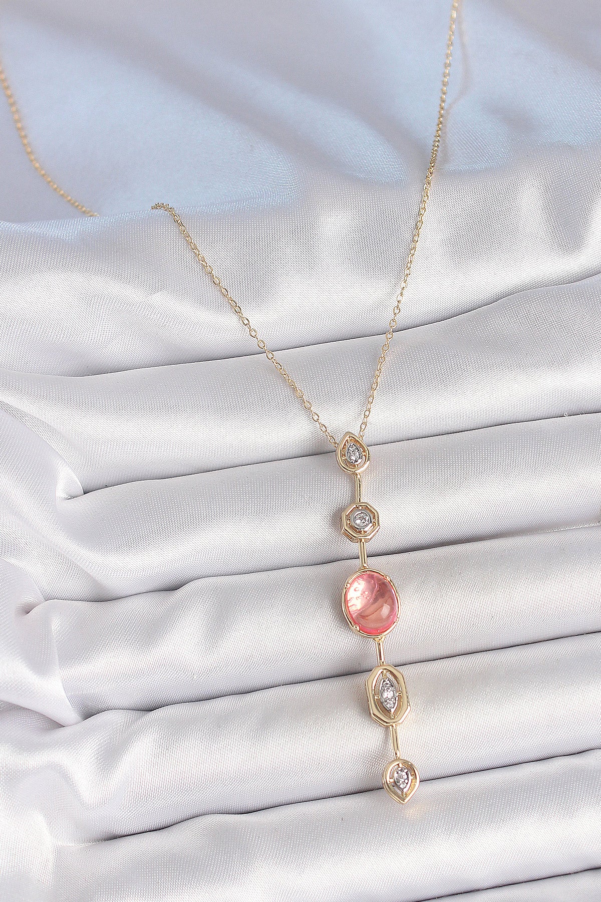 Pirinç Zincir Pembe Gold Renk Zirkon Taşlı Y Kolye - BKO10231