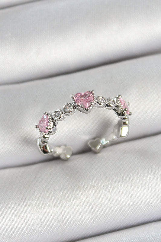 BYK3757 - Pirinç Sıralı Kalp Figürlü Zirkon Taşlı Gümüş Renk Ayarlanabilir Kadın Yüzük