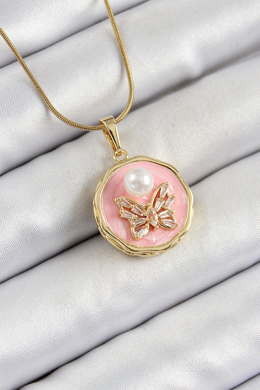 BKO10276 - 316L Çelik Zincir Zirkon Taşlı Pembe Sanatsal Portre İnci Detaylı Kelebek Model Gold Renk Kadın Kolye