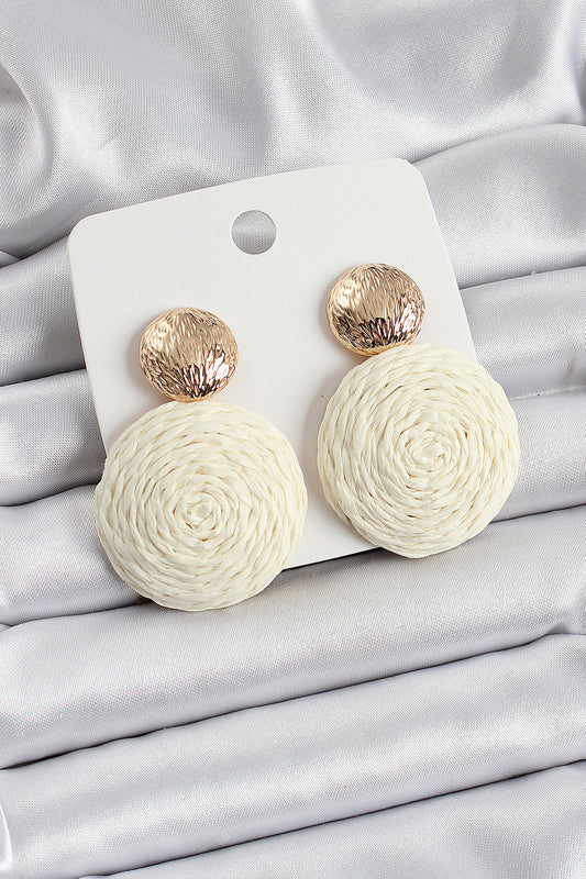BKP10725 - Krem Daire Figürlü Hasır Örgü Model Gold Renk Kadın Küpe