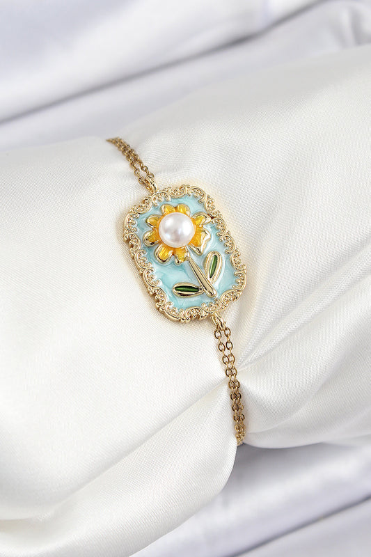 BB7230 - 316L Çelik Zincir Turkuaz Mineli Sanatsal Portre İnci Detaylı Papatya Model Gold Renk Kadın Bileklik