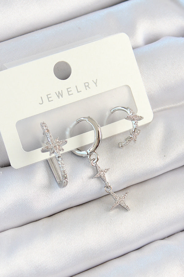 BKP10811 - Pirinç Zirkon Taşlı Kelebek Ve Sallantılı Yıldız Model Gümüş Renk 3'lü Çift Kadın Küpe Set