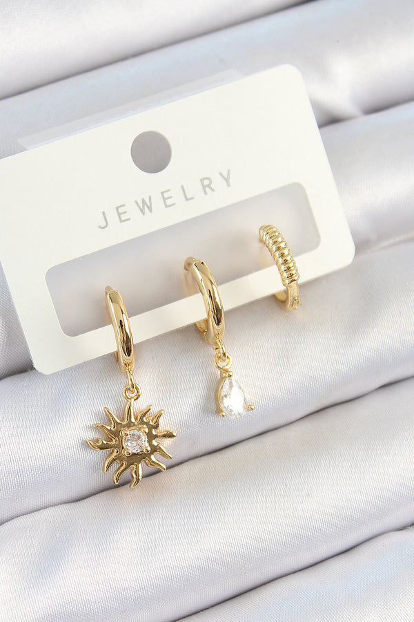 BKP10824 - Pirinç Zirkon Taşlı Güneş Model Gold Renk 3'lü Çift Kadın Küpe Set