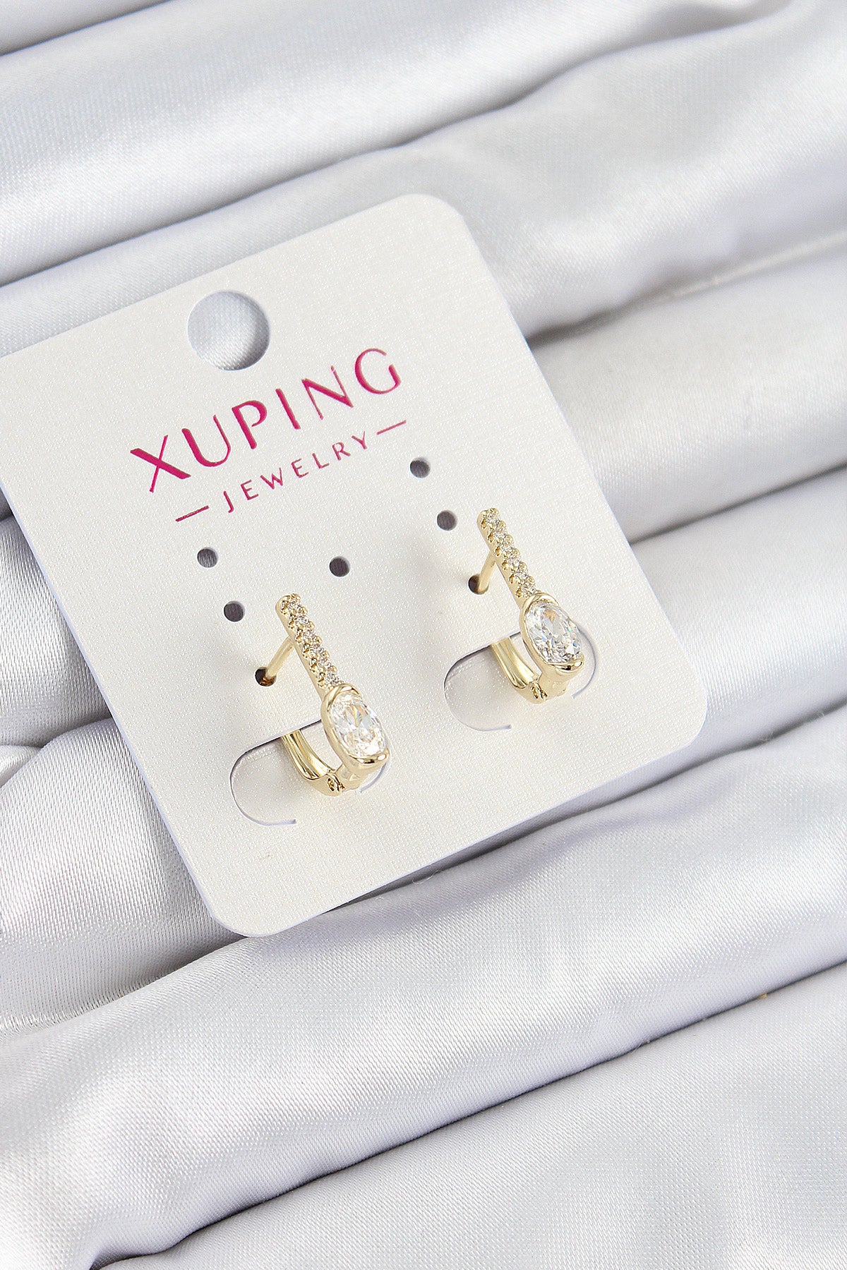 BKP10842 - Xuping Zirkon Taşlı I Model Gold Renk Kadın Küpe