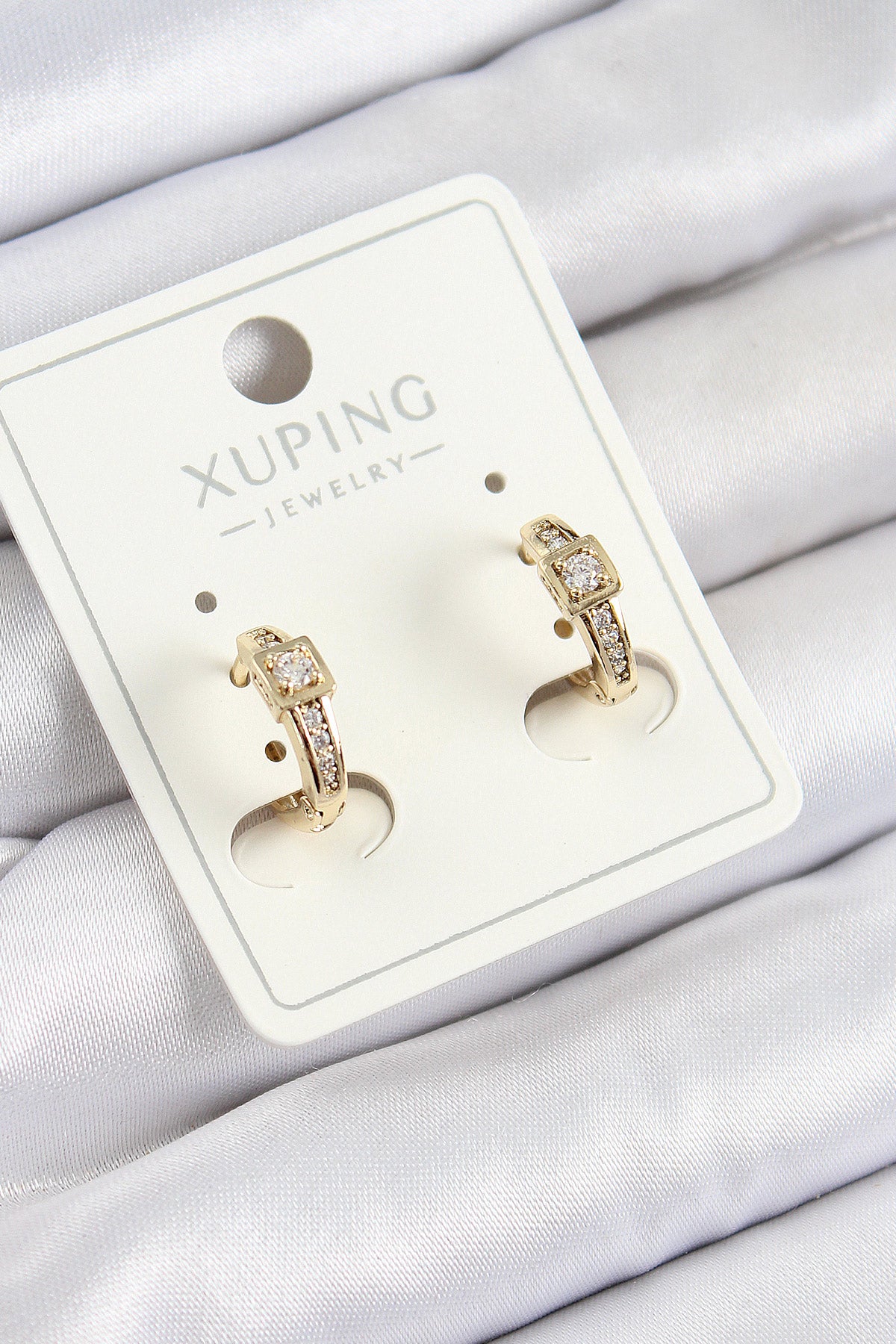 BKP10852 - Xuping Zirkon Taşlı Kemer Model Gold Renk Kadın Küpe