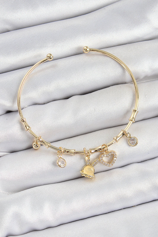 Pirinç Zirkon Taşlı Tavşan Ve Kalp Model Gold Renk Charm Bileklik - BB7357