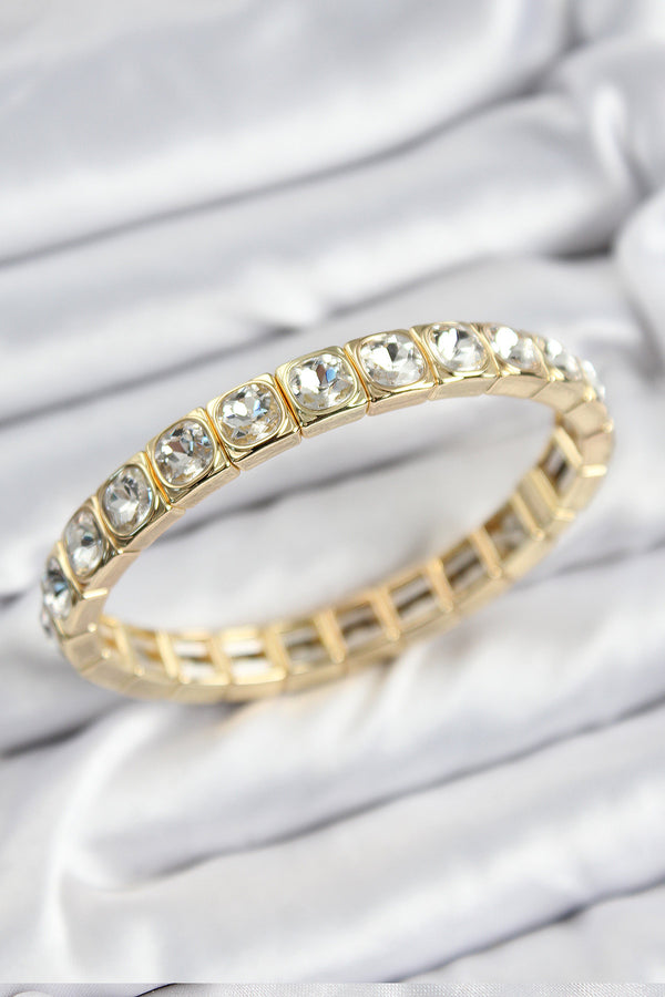 BB7497 - Pirinç Zirkon Taşlı Kare Model Gold Renk Lastikli Kadın Bileklik