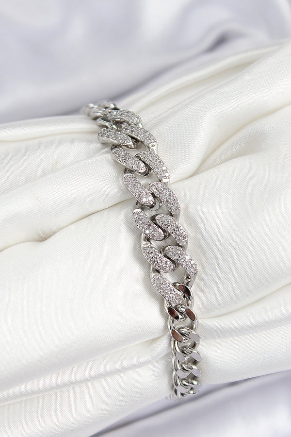 BB7534 - Pirinç Zirkon Taşlı Küba Zincir Model Gümüş Renk Kadın Bileklik