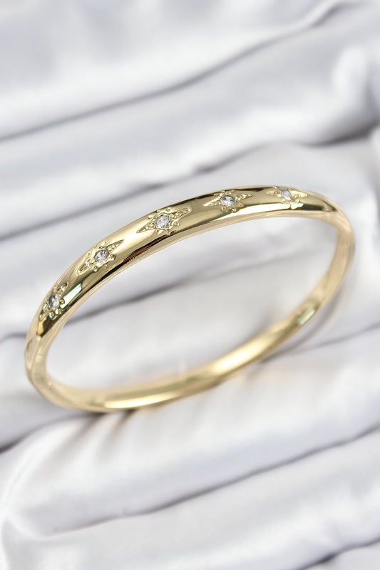Pirinç Zirkon Taşlı Kutup Yıldızı Model Gold Renk Kadın Kelepçe - BB7570