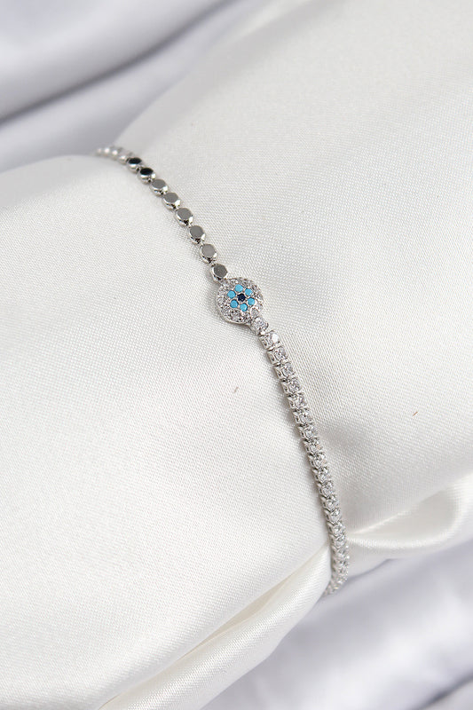 BB7584 - Pirinç Zirkon Taşlı Nazar Model Ezme Zincir Gümüş Renk Kadın Bileklik