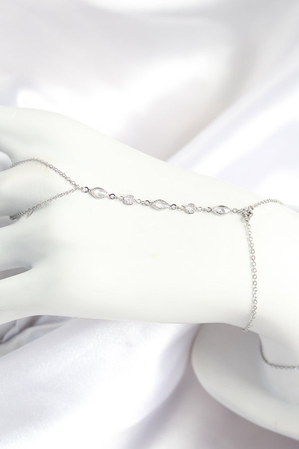 SN692 - Pirinç Zirkon Taşlı Y Model Gümüş Renk Kadın Şahmeran