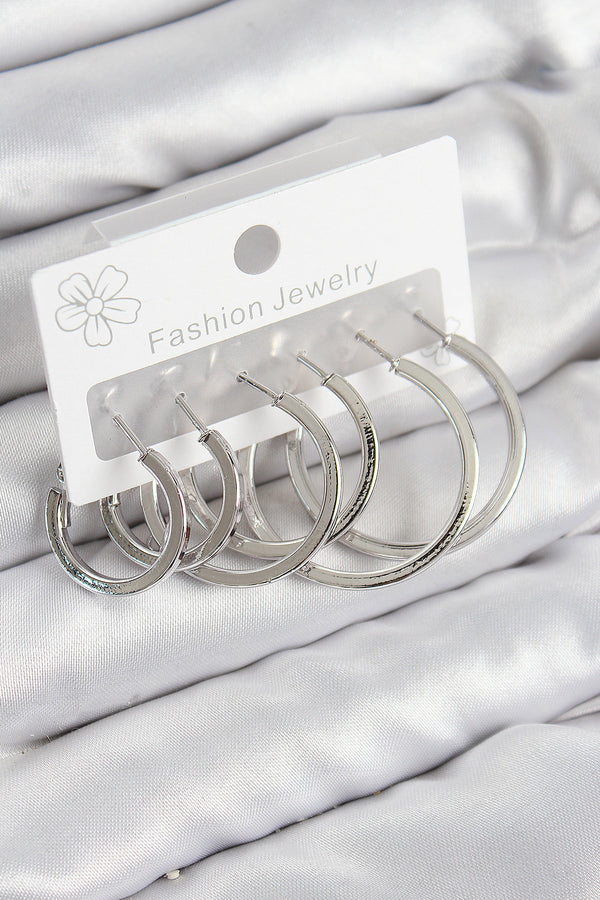 BKP11038 - Pirinç Halka Model Gümüş Renk Kadın Set Küpe