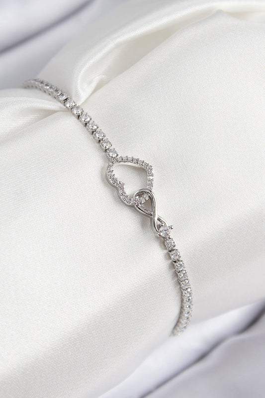 BB7692 - Pirinç Zirkon Taşlı Sonsuzluk Kalp Model Gümüş Renk Kadın Bileklik