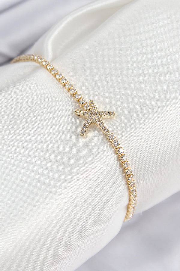 BB7695 - Pirinç Zirkon Taşlı Deniz Yıldızı Model Gold Renk Kadın Bileklik