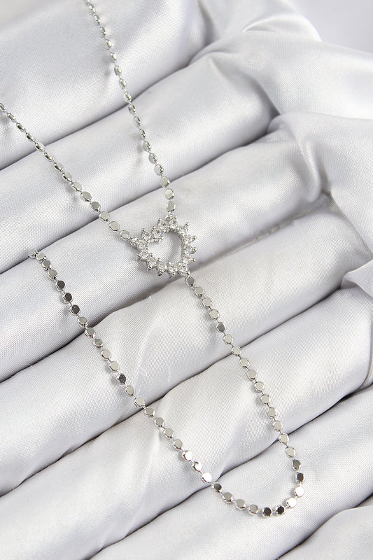 BKO10460 - Pirinç Zirkon Taşlı Ezme Zincirli Kalp Model Gümüş Renk Y Kolye