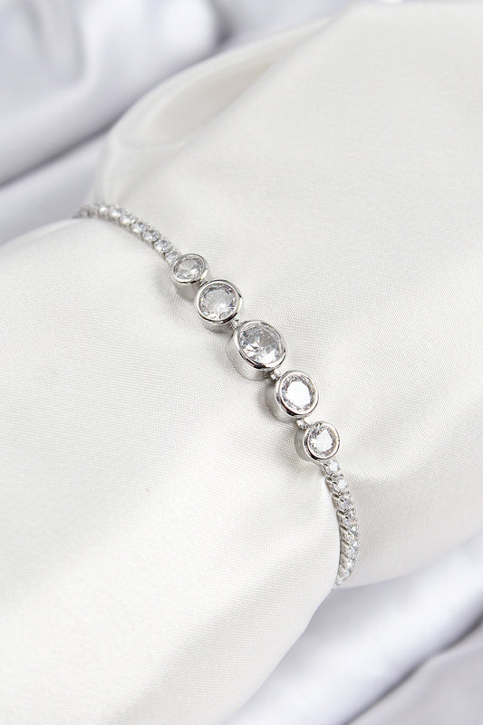 BB7718 - Pirinç Zirkon Taşlı Sıralı Daire Model Gümüş Renk Asansörlü Kadın Bileklik