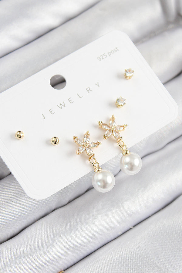 BKP11176 - Pirinç Zirkon Taşlı İnci Sallantılı Çiçek Model Gümüş Renk 925 Ayar Gümüş Çivi Kadın Küpe Set