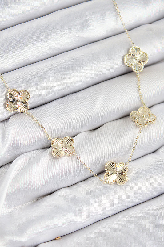 BKO10484 - Pirinç VIP Yonca Model Gold Renk Kadın Kolye