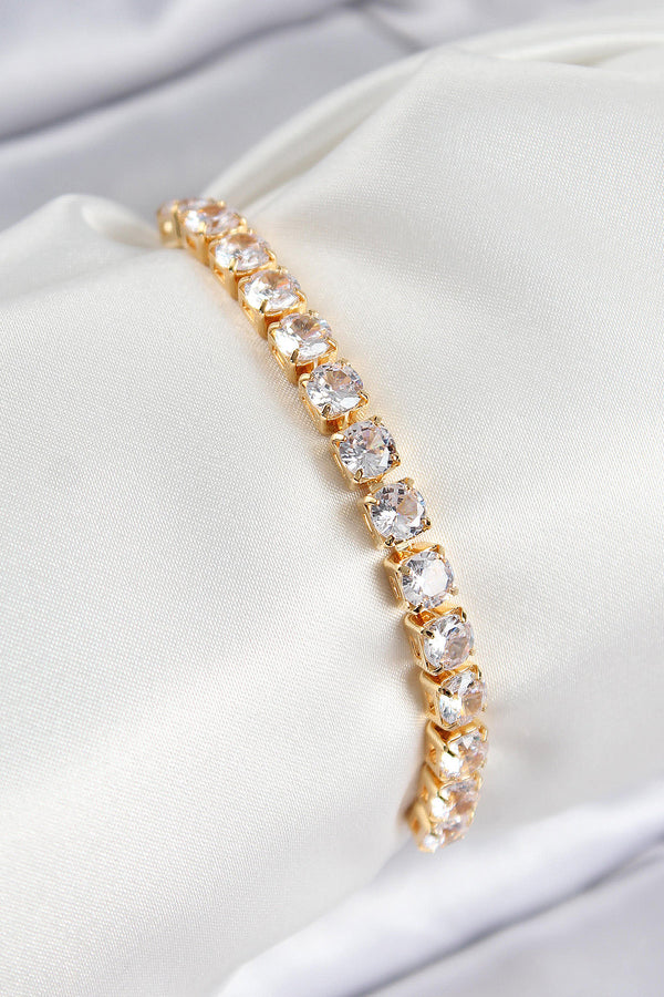 BB7792 - Pirinç Zirkon Taşlı Kare Model Gold Renk Asansörlü Kadın Bileklik