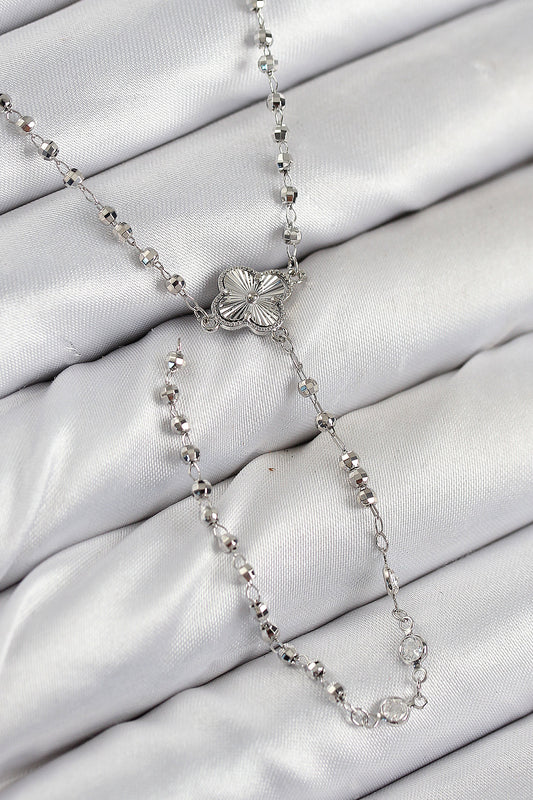 BKO10498 - Pirinç Zirkon Taşlı Yonca Model Gümüş Renk Kadın Y Kolye