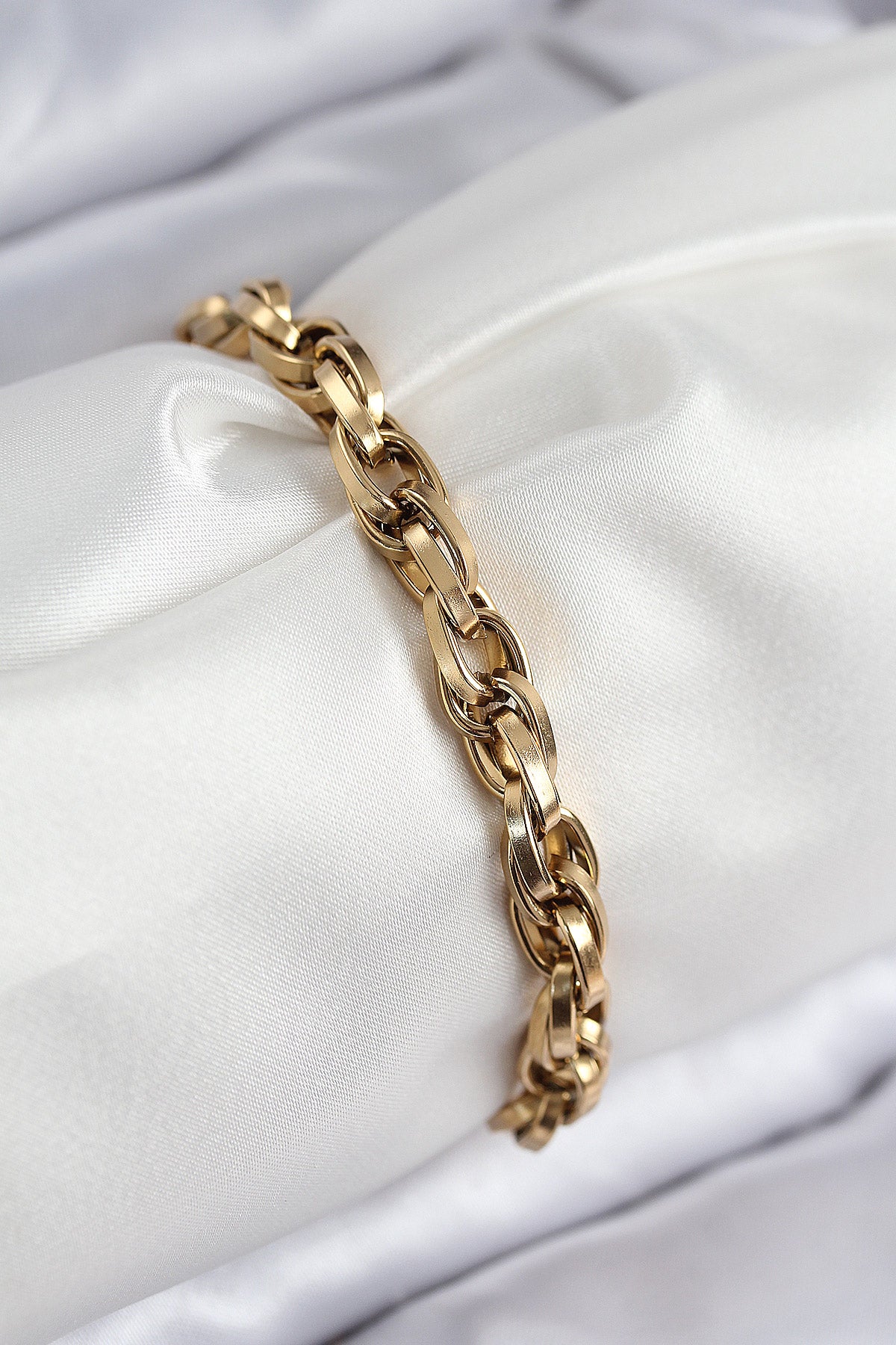 316L Çelik Örgü Model Gold Renk Kadın Bileklik - BB7833