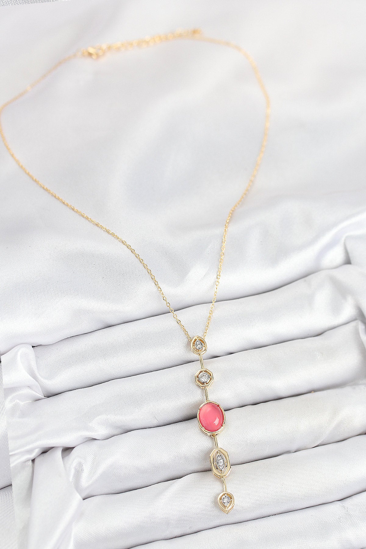 Pirinç Zincir Pembe Gold Renk Zirkon Taşlı Y Kolye - BKO10556