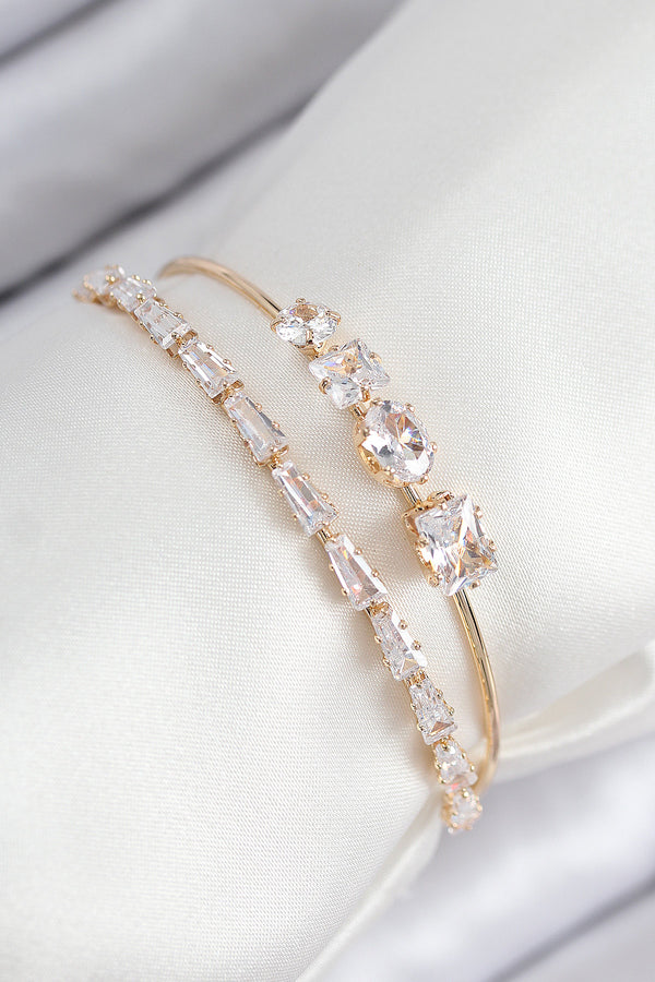 BB7865 - Pirinç Zirkon Taşlı Su Yolu Model Gold Renk Kadın Bileklik