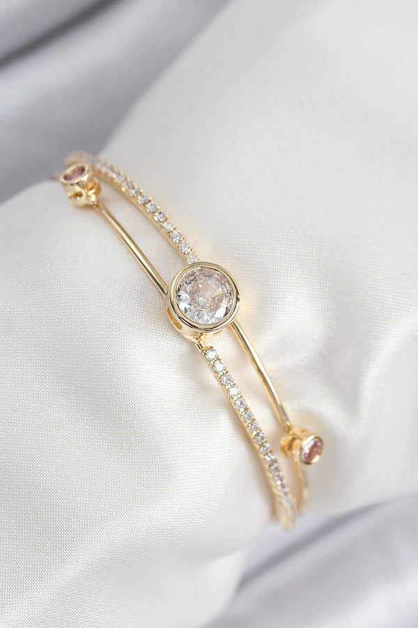 BB7879 - Pirinç Zirkon Taşlı Pırlanta Model Gold Renk Kadın Bileklik