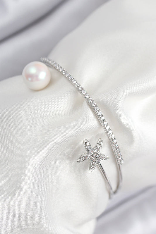 BB7884 - Pirinç Zirkon Taşlı Yıldız Ve İnci Model Gümüş Renk Kadın Bileklik