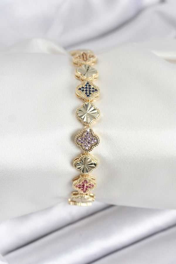 BB7910 - Pirinç VIP Seri Yonca Zirkon Taşlı Kadın Bileklik