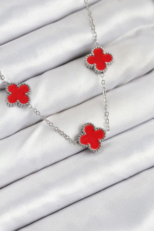 BKO10586 - 316L Çelik Zincir Gümüş Kırmızı Renk Yonca Kadın Kolye