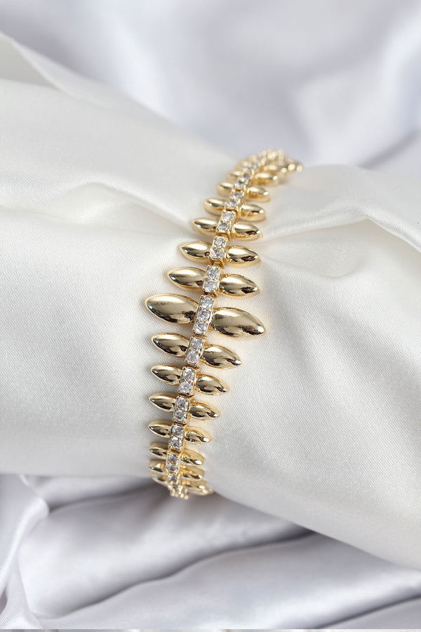 BB7922 - Pirinç VIP Seri Gold Renk Sıralı Damla Model Kadın Bileklik