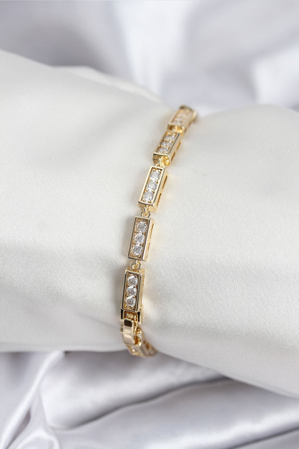 BB7930 - Pirinç VIP Seri Gold Renk Parçalı Model Kadın Bileklik