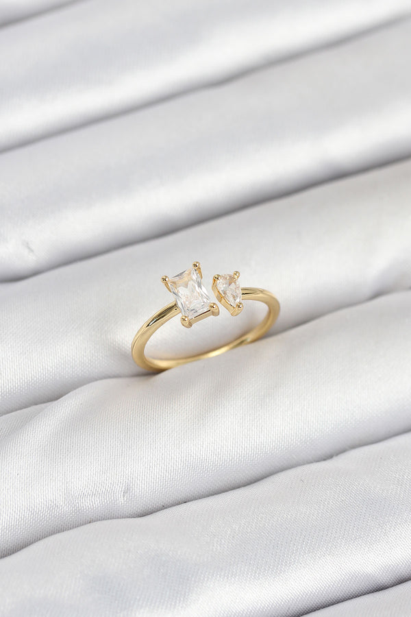 BYK3882 - Pirinç Gold Renk Zirkon Taşlı Kadın Yüzük